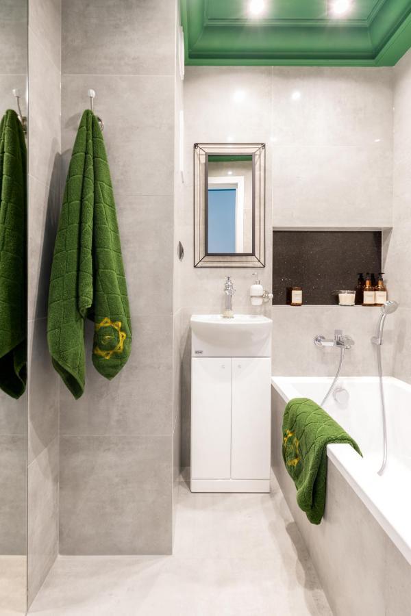 Szucha 27 By Homeprime Warsaw Luaran gambar